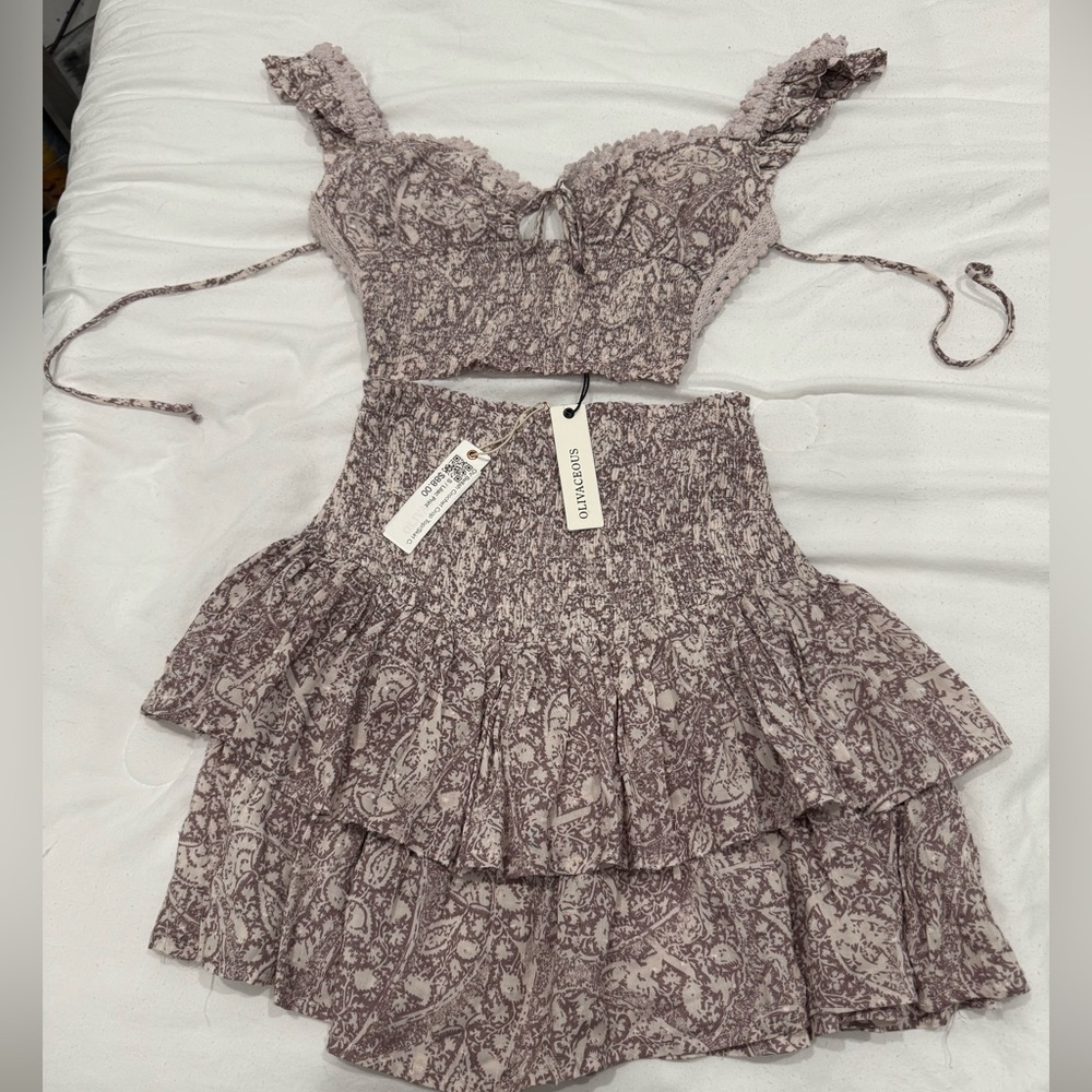 Olivaceous Paisley Print Two-Piece Set